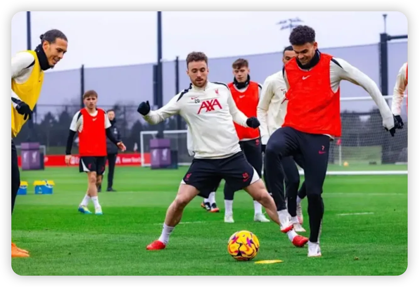 The Alexander-Arnold Conundrum: Liverpool's Right-Back Dilemma