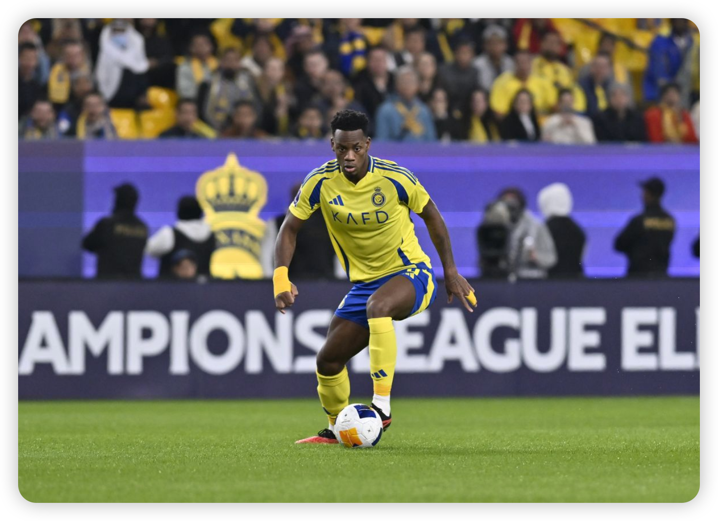 Rising Star Jhon Duran Completes Medical Ahead of Blockbuster Transfer