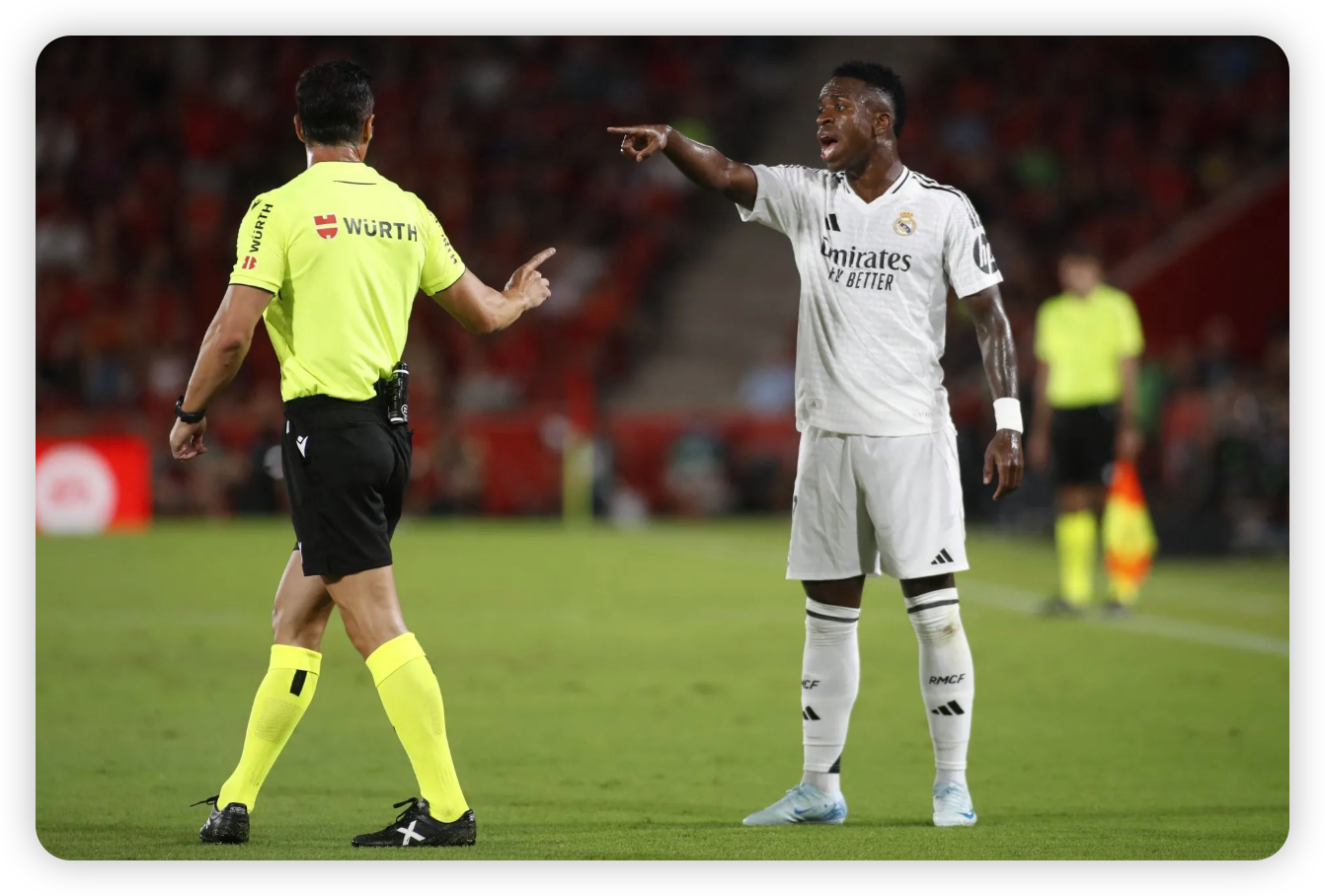 A Despicable Pre-Match Display