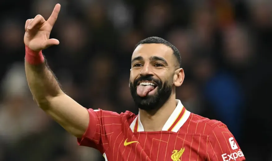 Liverpool's Contract Crisis