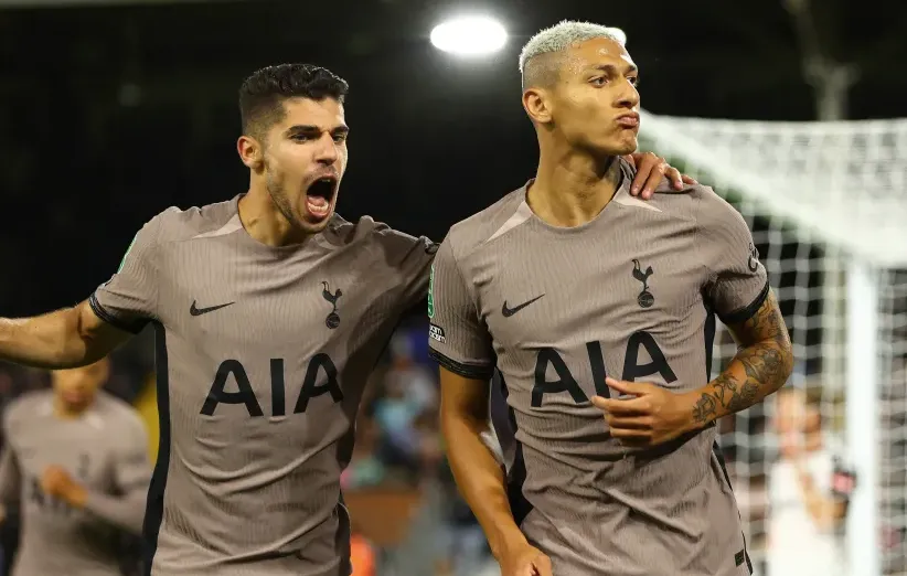 Nottingham Forest Stun Spurs with Clinical Counterattacking Masterclass