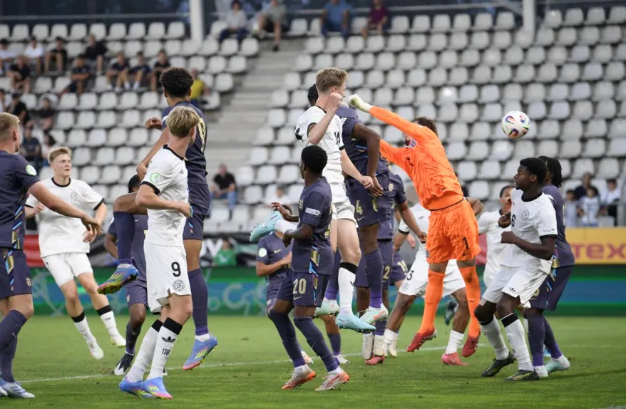 England's Brief Resurgence Before Halftime